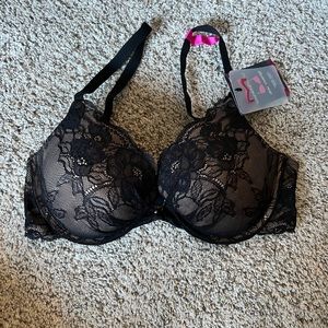 NWT Maidenform bra